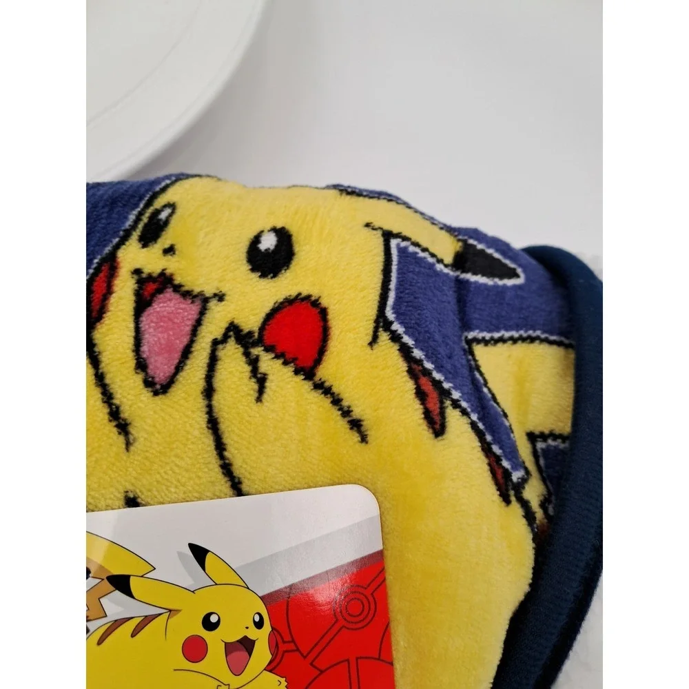 46 X 60 Inch Pokemon Silk Throw With Sherpa Reverse - Picture 6 of 7
